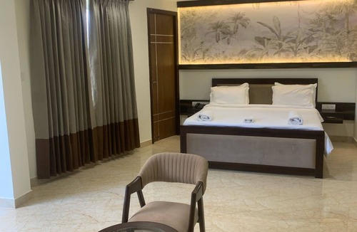 Palavakkam Hotel | The Palms ECR Resorts and Banquets
