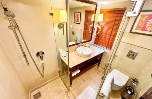 Azhinjilam Resort | The Raviz Kadavu, Kozhikode