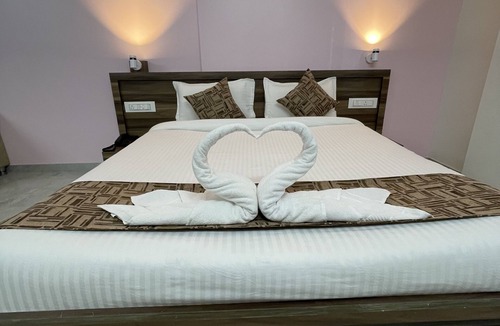 Pune Hotel | The White Castle