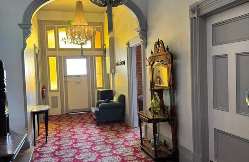 Cobden Hotel | Thommos Pub