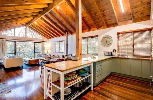 Yallingup House | Three Bears—Secluded Forest Retreat near Wineries