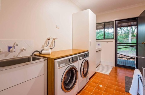 Yallingup House | Three Bears: Yallingup Hideaway near Wineries