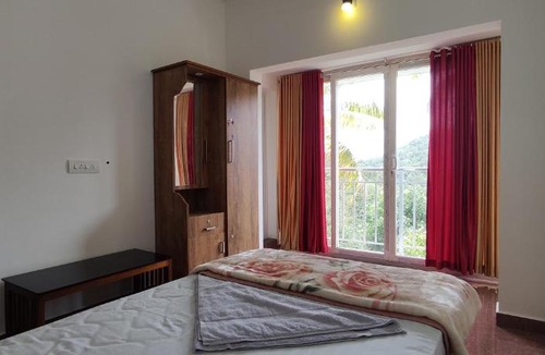 Anaviratty House | Titli Holiday Homes