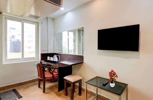 Vijayawada House | Townhouse Benz Circle MG Road