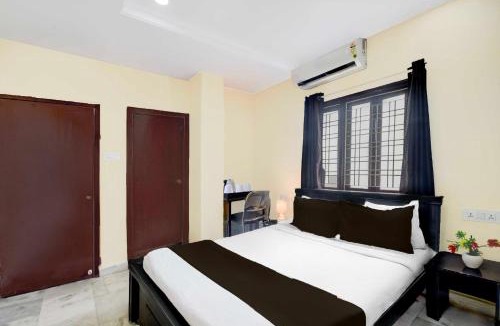Hyderabad Hotel | Townhouse Kothapet Near Omini Hospital