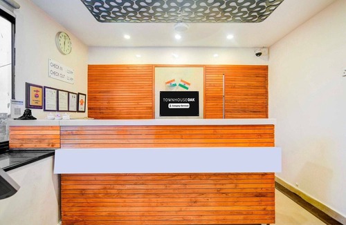 Dewas House | Townhouse Oak Dewas Junction