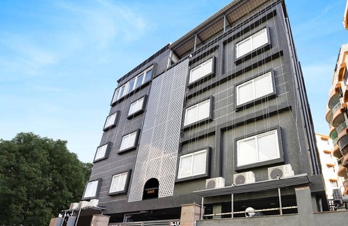 Bhubaneshwar House | Townhouse OAK Sayhallo Ecstasy