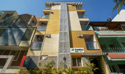 Koramangala Hotel | Treebo Elite 7 Koramangala, 500m from Nexus Mall