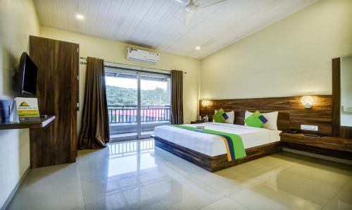Mahabaleshwar Hotel | Treebo JP Cottage with Swimming Pool