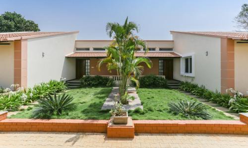 Yelagiri Hotel | Treebo Laa Gardenia Resort Yelagiri With Swimming Pool