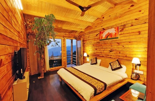 Kaul Hotel | Treehouse Resort