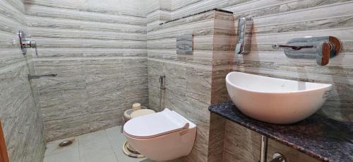 Khattalwada House | TRINETRA RESIDENCY Varanasi