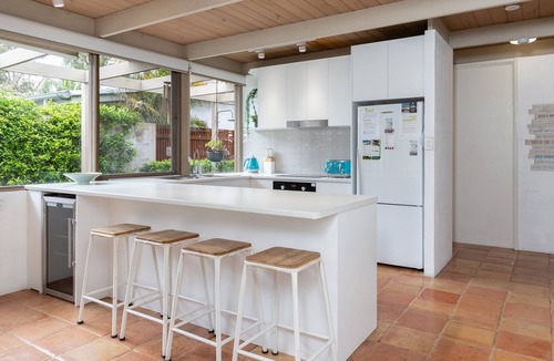 Blueys Beach House | True Blue - Pacific Palms Holidays