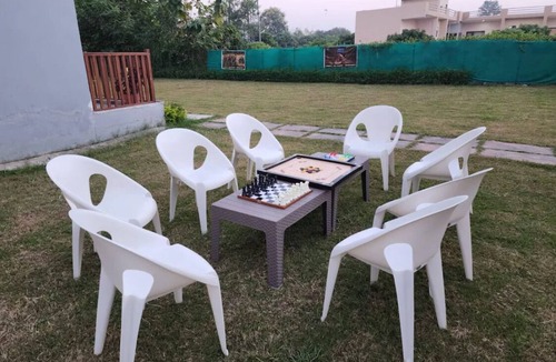 Bail Parao Apartment | Unit 3 - Corbett The Vedant
