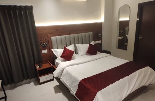 Rajahmundry Hotel | Vaishnavi Inn