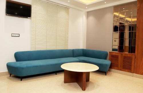 Sarahan House | Vardhn Villa