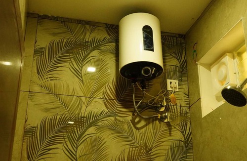 Valparai Hotel | Vasu Inn - Rooms in Valparai