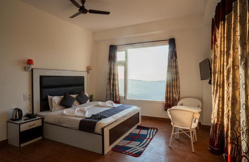 Shoghi Hotel | Vatika Resorts Cottages