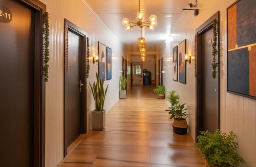 Greater Kailash Hotel | Via Red Apple Greater Kailash