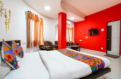 Nashik Hotel | Via Sai Lodging - Nashik Railway Station