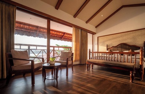 Kumbalam Hotel | VIHARA By CMK