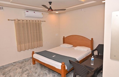 Kamalapur House | Vijay Guest House Hampi-Kamalapura