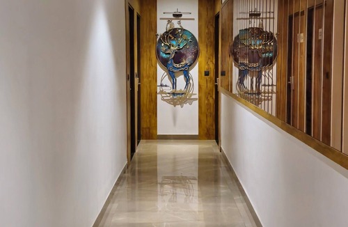 Rabale Cabin | Vistara Residency