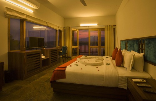 Sulthan Bathery Hotel | Vistara Resort