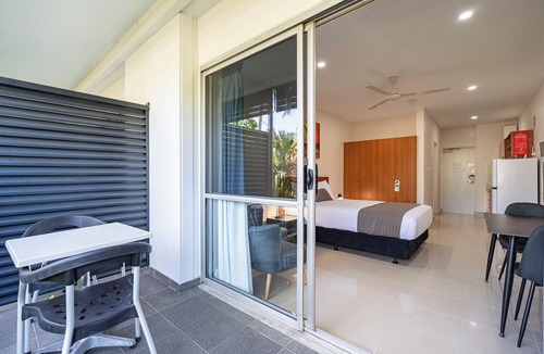 Darwin City Centre Hotel | Vitina Studios by Argus