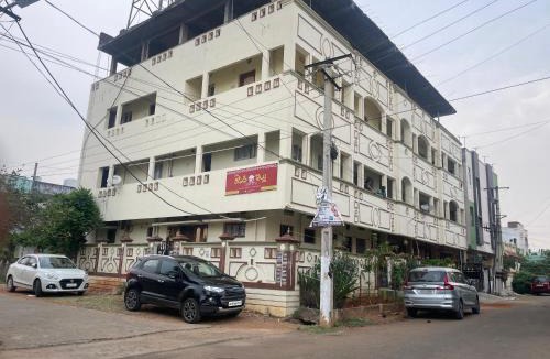 Vizianagaram Apartment | VL Vididhillu FF1