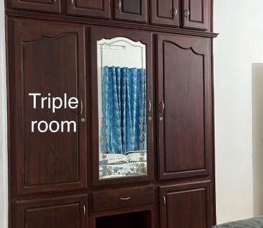 Guruvayur House | Vrindhavan stay and rooms
