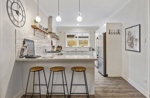 Clare House | White on Wright Clare