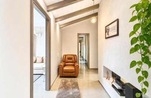 Maler Kotla Villa | Willow Pool House Escape 1BR Retreat