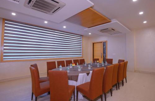 Radha Kund Hotel | Wingston A TreeHouse Hotel, Goverdhan