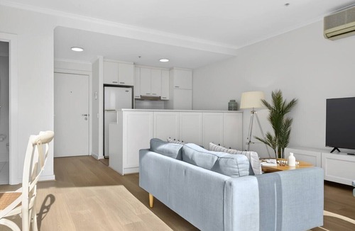 Glenelg Apartment | Wow! Panoramic Marina Views w/Carpark, Wi-Fi