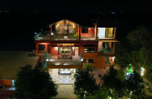 Hingana House | Yana's Farm