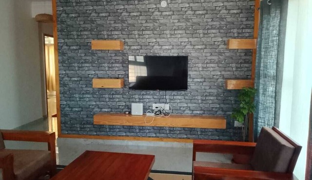 2 BHK apartment in Hosapete for a relaxing stay
