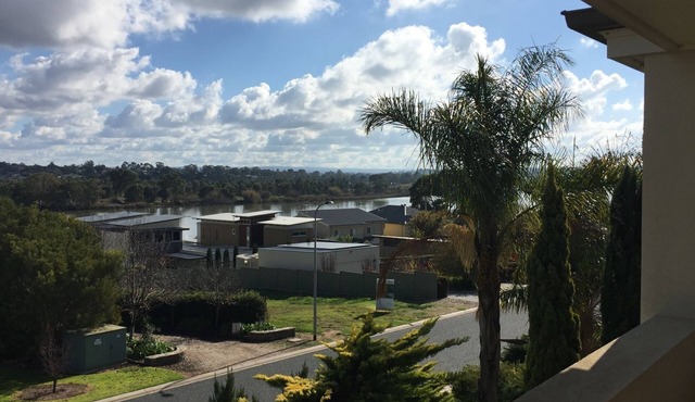 24QL - work or play ... stay in Murray Bridge