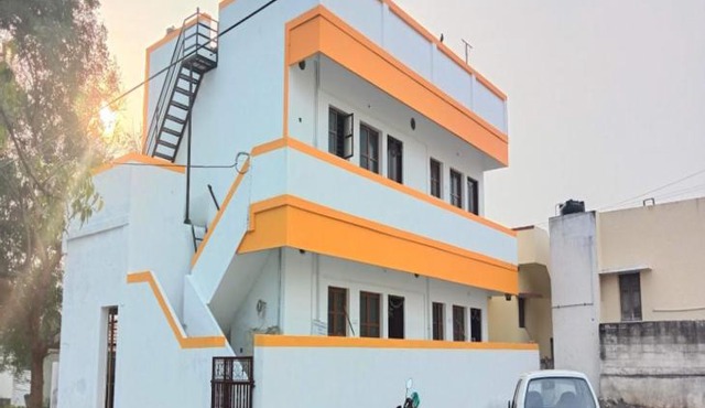 2bhk Suite