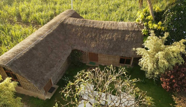 3 Bedrooms Country House In Hosapete