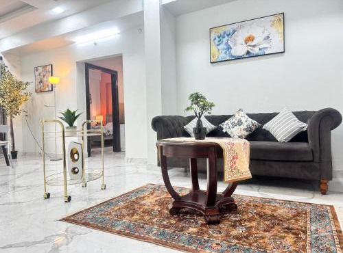 3BHK Luxurious Apt - Valley House #00202 Main CityCentre Hyd