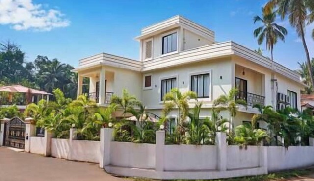 7 BHK villa with Private pool near Siolim and Anjuna