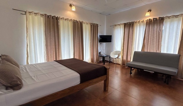 Acre 5 Homestay