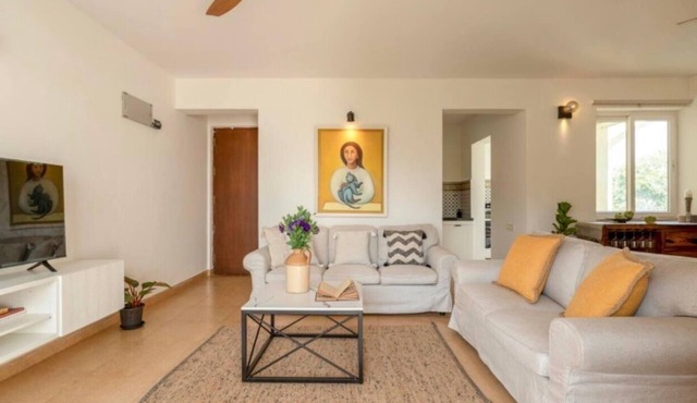 "Aesthetic 2BHK Paradise in Siolim"