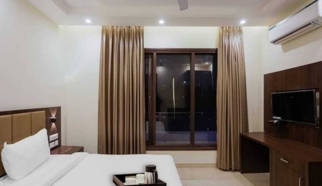 Akshay Hotel