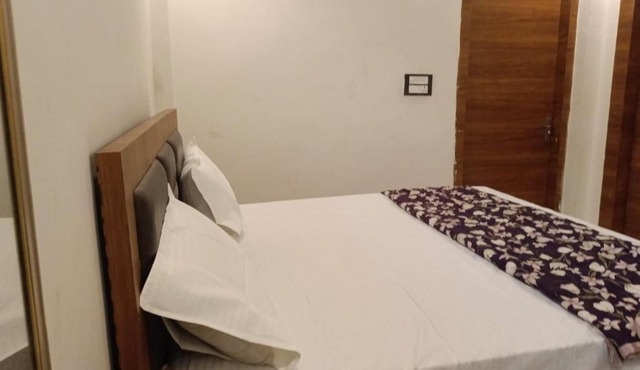 Awadh stay inn