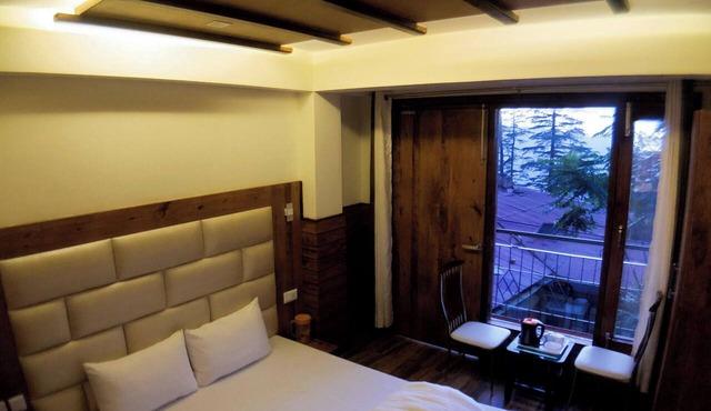 Backwoods B&B Mall Road Shimla