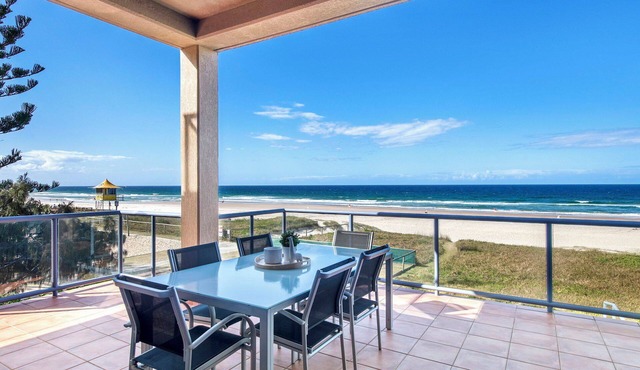 Beachfront Escape (Ocean Views) in Gold Coast