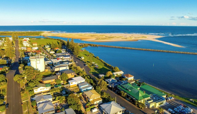 Beachside Unit 2 at Harrington in Harrington