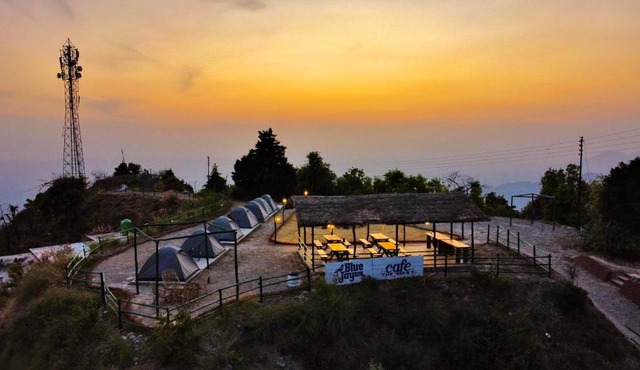 Blue Jay Camps in Rishīkesh